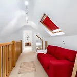464 - * Claddaghduff
