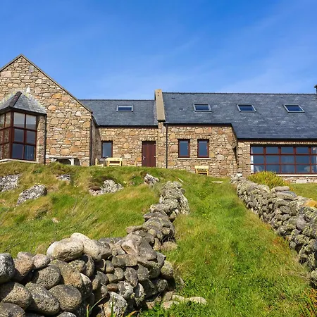 464 - Claddaghduff