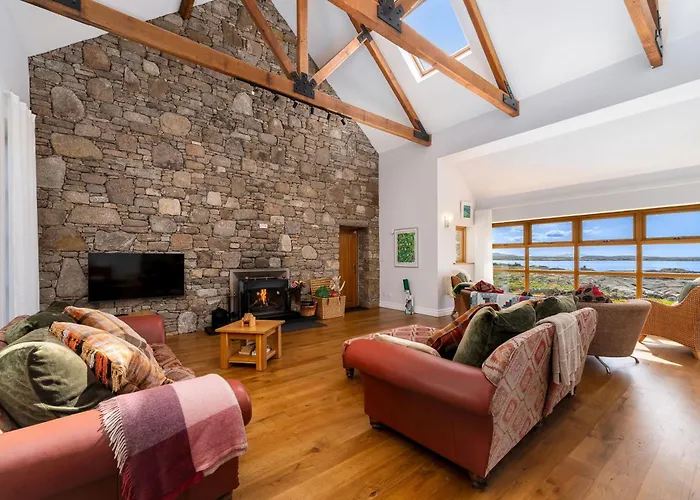 464 - * Claddaghduff