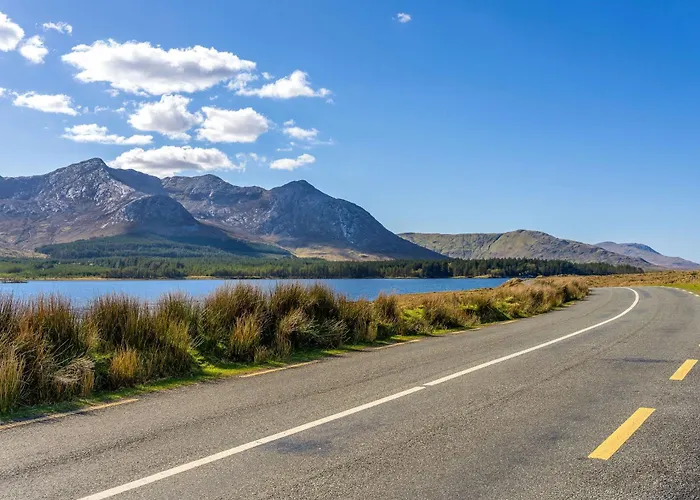 464 - * Claddaghduff